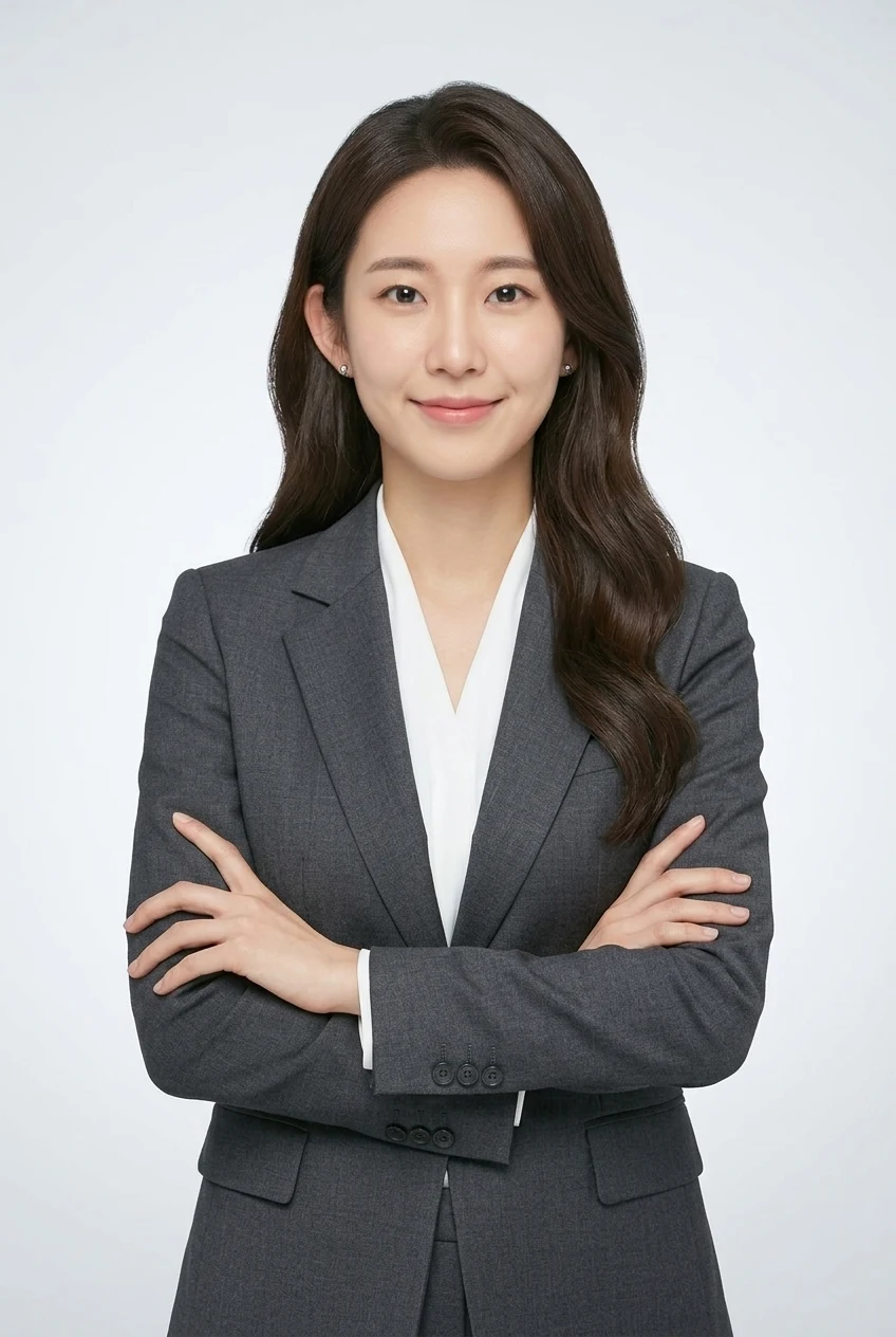 그레이 정장 프로필